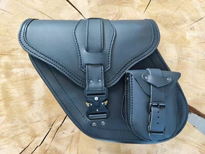 Dynamite Blackline links Motorradtasche passend für Harley Dyna 1996-2017 - Bild 1 von 9