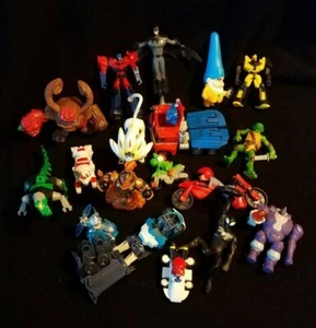 Mixed Lot of  18 Junk Drawer TOYS Mcdonald Transformer skylander Mario Disney - Picture 1 of 9