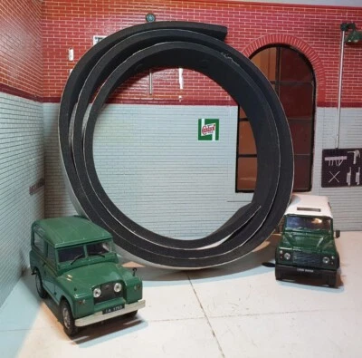 Land Rover Series 2 2a 3 395430 Windscreen Bulkhead Adhesive Seal Lightweight - Image 1 of 4