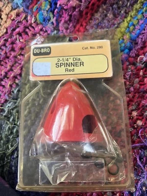 DU-BRO Red 2-1/4 Inch 2-Blade Spinner DUB280 - Image 1 of 3