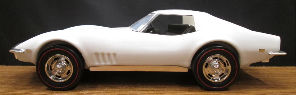 JIM BEAM White 1968 Corvette Decanter w/Box 1 of 666 Produced - Image 1 of 4