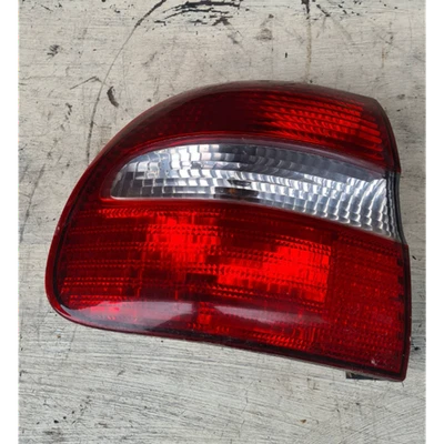 Volvo S40, V40 2001 Left rear rear tail light lamp 28562005 VGA12496 - Image 1 of 4
