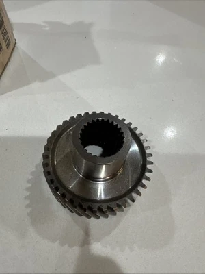 42RLE Auto Trans Sun Gear 04377080. Jeep Wrangler 2007-2011. Foto 1 de 4