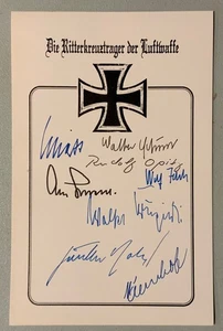 Placa de libro de firmas firmada por ases de la Luftwaffe alemana de la Segunda Guerra Mundial Krupinski Spate - Imagen 1 de 3