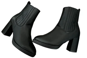 PrettyLittleThing Black Chelsea Boots Square Toe Ankle Side Zipper Size 9 - Picture 1 of 9