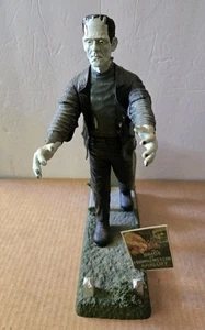 1961 Aurora FRANKENSTEIN Model Kit PRO BUILT UP - Picture 1 of 6