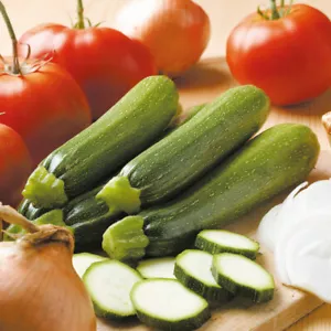 Suttons Courgette Seeds F1 Defender, Vegetable Seed, Approx. 20 Seeds per Pack - Picture 1 of 1