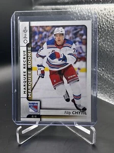 2018 O-Pee-Chee OPC Filip Chytil Marquee Rookie / Recrue Card #639 NYR RC - Picture 1 of 2