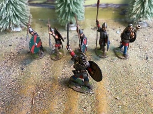 Halcón Miniatura Guerrero Sajón Escala 54mm Metal Pintado - Imagen 1 de 32