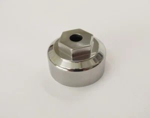 TUERCA SUPERIOR DE VÁSTAGO DE DIRECCIÓN BSA CON ORIFICIO AMORTIGUADOR ACERO INOXIDABLE 67-5024 - Imagen 1 de 1