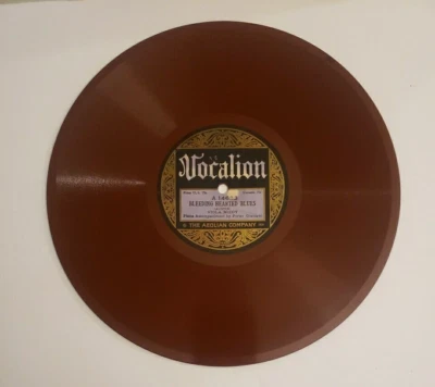 78 Viola McCoy BLEEDING HEARTED BLUES/IF YOU WANT TO KEEP YOUR DADDY HOME 1923 Foto 1 de 4