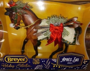 Breyer horse Christmas Holiday Apres Ski new - Picture 1 of 1
