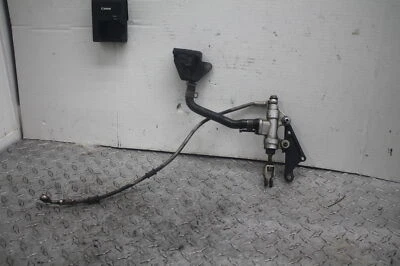 09-12 TRIUMPH STREET TRIPLE 675 FRENO TRASERO CILINDRO MAESTRO CON DEPÓSITO OEM Foto 1 de 4