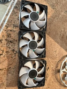 CORSAIR RX RGB Series, iCUE LINK RX120 RGB, 120mm Fan, Triple Pack - Afbeelding 1 van 1