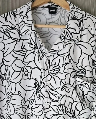 hugo boss linen relaxed fit shirt XL 58 Inch Chest In Immaculate Condition  - Image 1 of 4