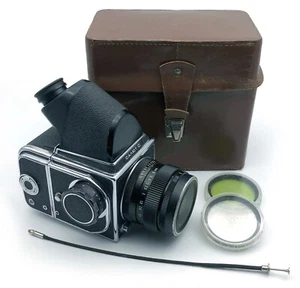 Salyut-C TTL Arsenal 6x6 medium format camera set with Vega-12B 2.8/90mm CLA-ed - Picture 1 of 5