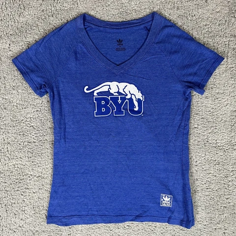 BYU Cougars adidas Womens Shirt Blue Size XL Short Sleeve Tee V-Neck Cover