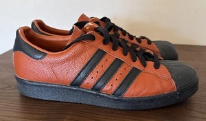 Mi ADIDAS SUPERSTAR CUSTOM TRAINERS SIZE UK 8 Brown & Black 7/16 - Picture 1 of 16