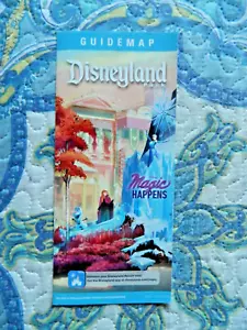 Disneyland Magic Happens Guide Map - Foto 1 di 2