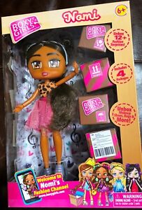 Boxy Girls NOMI 8" Doll w/ 4 Surprise Boxes by Jay@Play NEW IN SEALED BOX 