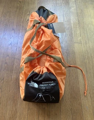 The North Face Wawona Front Porch Car Camping Travel Beach Tent Orange NWT $199 - Image 1 of 4