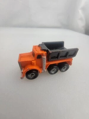 СТРОИТЕЛЬНЫЙ САМОСВАЛ GALOOB MICRO MACHINE - Изображение 1 из 4