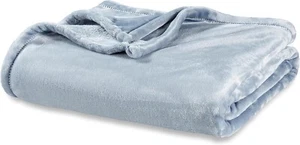 Berkshire Blanket Classic VelvetLoft® KING, Polar Blue 90 x 108 NEW - Picture 1 of 2