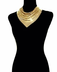Women’s Vintage gold toned metal mesh necklace with Oromesh charm - Picture 1 of 4