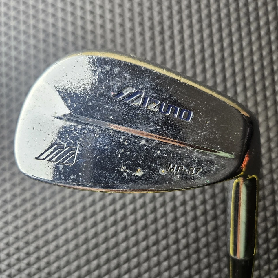 Mizuno MP-37 GF Forged Pitching Wedge RH R Flex Steel Shaft PW Approx 36" - Image 1 of 4
