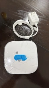eero Pro 6E Tri-Band AXE5400 Wi-Fi 6E Mesh Router - White - Afbeelding 1 van 3