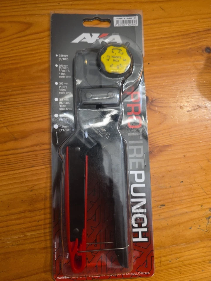 AKA 44010 - Punzón de neumáticos Pro Multi-Tip Foto 1 de 2