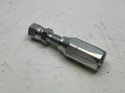 AEROQUIP FC5130-0404S Reusable Hose Fitting (-4 JIC Swivel x -4 Hose End) - Image 1 of 4