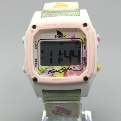 Цифровые часы Freestyle Shark Classic с зажимом 37 мм ночное видение как новые зеленые - Изображение 1 из 4