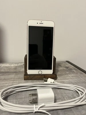 Apple iPhone 6s Plus - 16GB - Rose Gold (Unlocked) A1687 (CDMA + GSM) (CA)*AS-IS - Image 1 of 4