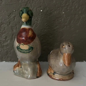 Rosemeade Pottery (ND 1940-1961 ) Mallard Ducks Salt & Pepper w/Sticker - Picture 1 of 7