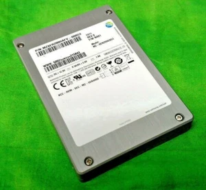 Samsung 200GB 2.5" Server SSD SAS 6Gbs eMLC SM1625 Enterprise MZ6ER200HAFV-000G3 - Picture 1 of 8