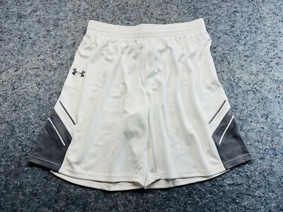 Pantalones cortos de baloncesto Under Armour para hombre grandes blancos/grafito 9” entrepierna sin bolsillos Foto 1 de 4