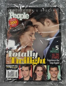 People Magazine 2013 ROBERT PATTINSON KRISTEN STEWART - TOTALLY TWILIGHT - Bild 1 von 2