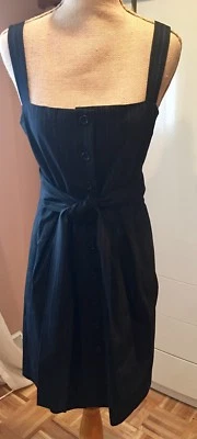 THEORY VERY CUTE DRESS, SIZE 4, WIDE STRAPS, BELT, GREAT STYLE, PERFECT FOR ALL  - Image 1 of 4