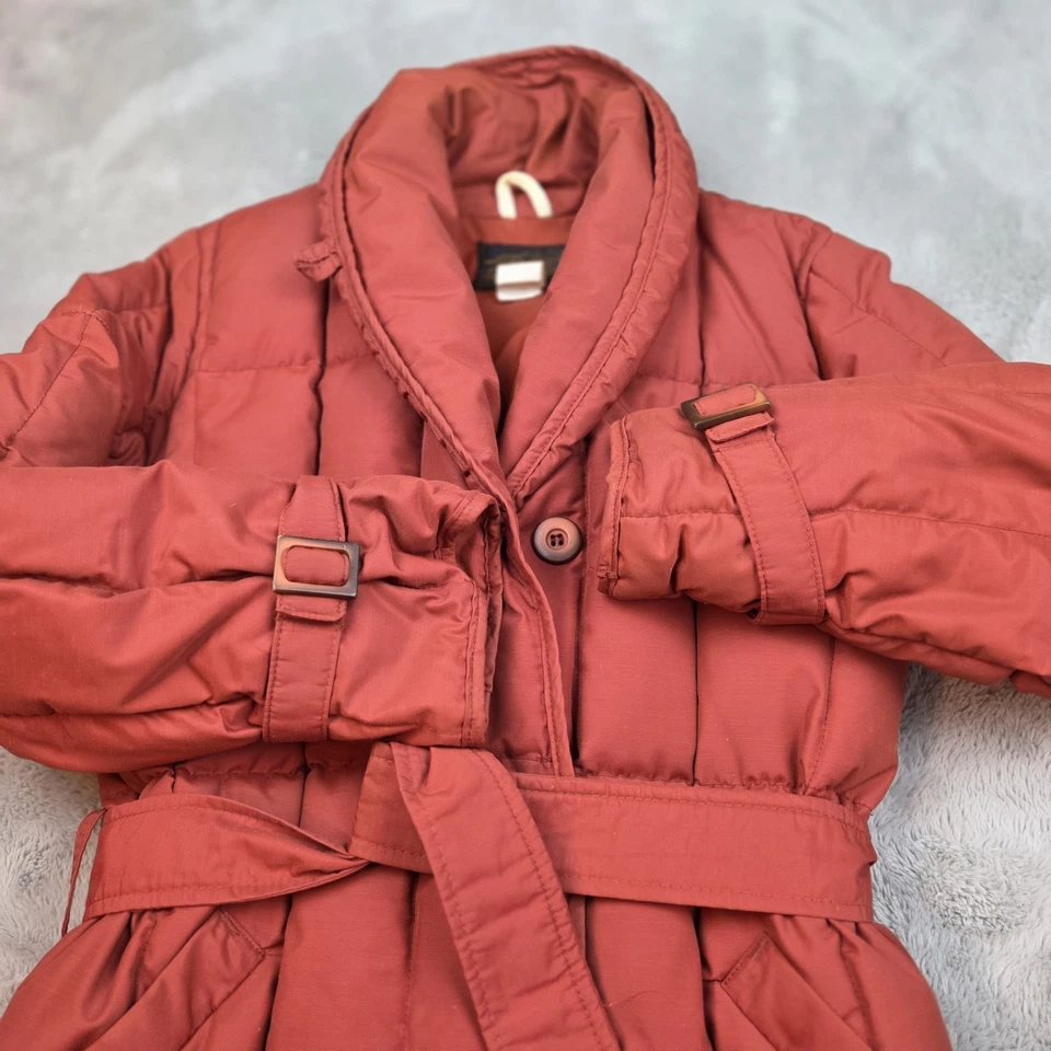 Abrigo acolchado vintage Eddie Bauer para mujer plumón de ganso naranja óxido con cinturón Foto 1 de 4