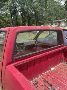 87-97 Nissan Hardbody D21 Single Cab Whole Rear Back Glass Window - Picture 1 of 4