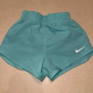 Nike Dri-fit Youth Small 4-5 Years Shorts Lined Great Condition!! - Picture 1 of 13