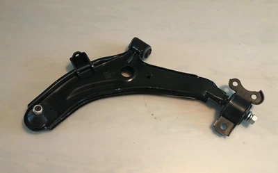 Brazo de control inferior delantero izquierdo Delphi TC6701 y rótula para Hyundai 54500-29500 Foto 1 de 2