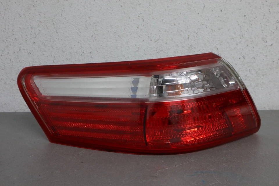 Toyota Camry 2007 2009 luz trasera izquierda mercado de accesorios Foto 1 de 4