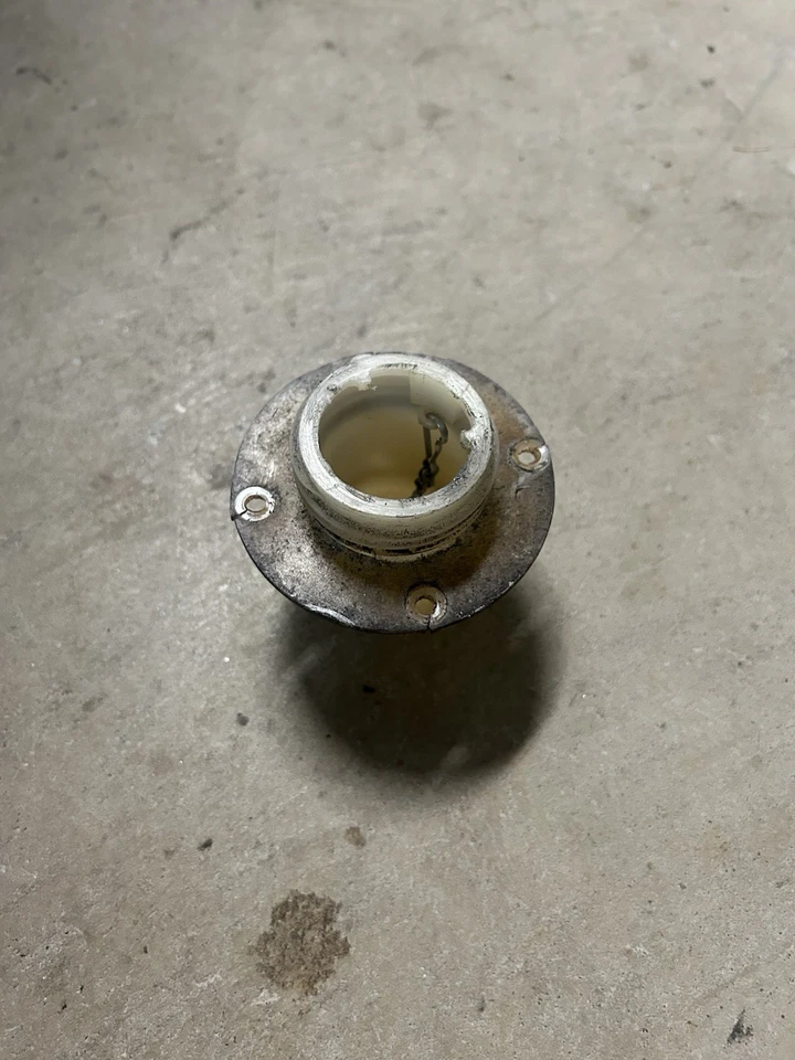 95-03 Kawasaki ZXi 750 900 1100 Jet Ski Cuello de llenado de combustible JetSki STX STS SX SS Foto 1 de 4