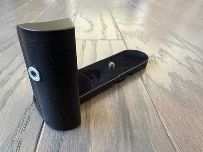 Empuñadura monocromática Leica Q2 - 19629 Foto 1 de 4