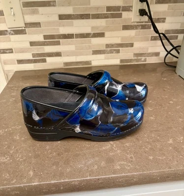 Dansko XP Professional Clogs Marbled Blue Black Size 41 Womens 10.5-11 - Image 1 of 3