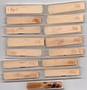 Rico Royal B clarinetto piatto 15 ance 2, 3, 1,5, 2,5' 3,5 supporti plastica NOS - Foto 1 di 1
