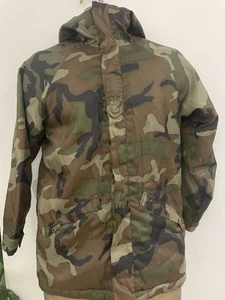 Alpha Industries Reversible Oasis Camo Windbreaker Jacket - Picture 1 of 13