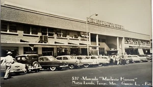 RPPC Postcard Nuevo Laredo Tamaulipas Mexico 537 Mercardo Maclovio Herrera Cars - Picture 1 of 3